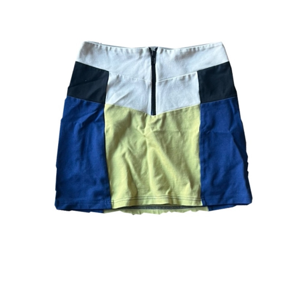 Color block mini skirt